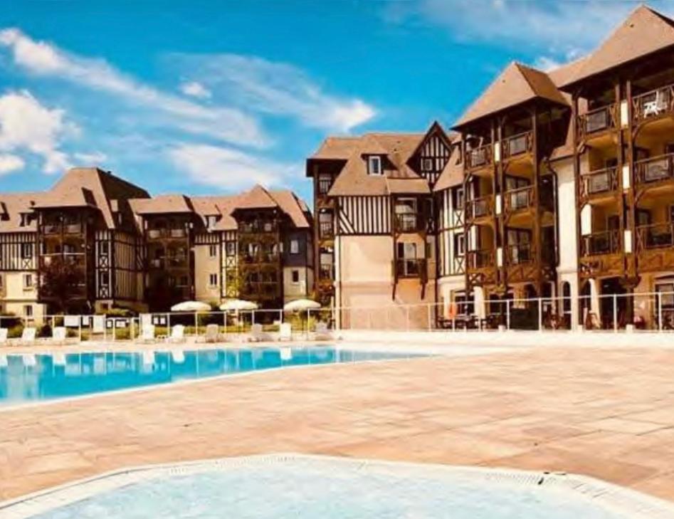 Le Cosy Residence Du Golf Deauville Eksteriør bilde